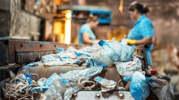 Prohlédněte si výběr zařízení pro recyklaci organických materiálů u Foeth.