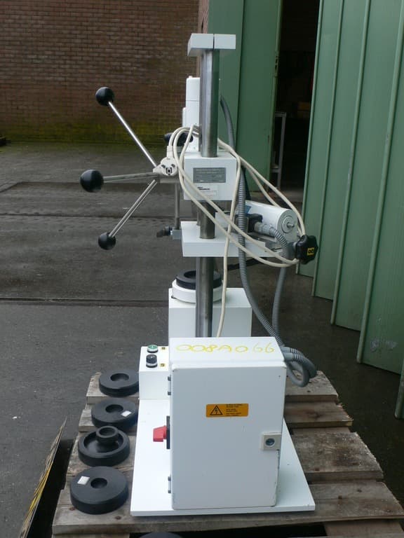 Pohl & Co TYPE E - Kappenverschliessmaschine - image 2