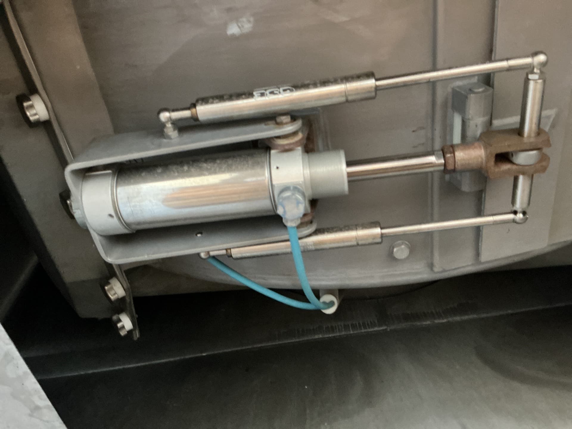 Loedige LHC-130 - Bandeja de revestimento - image 10