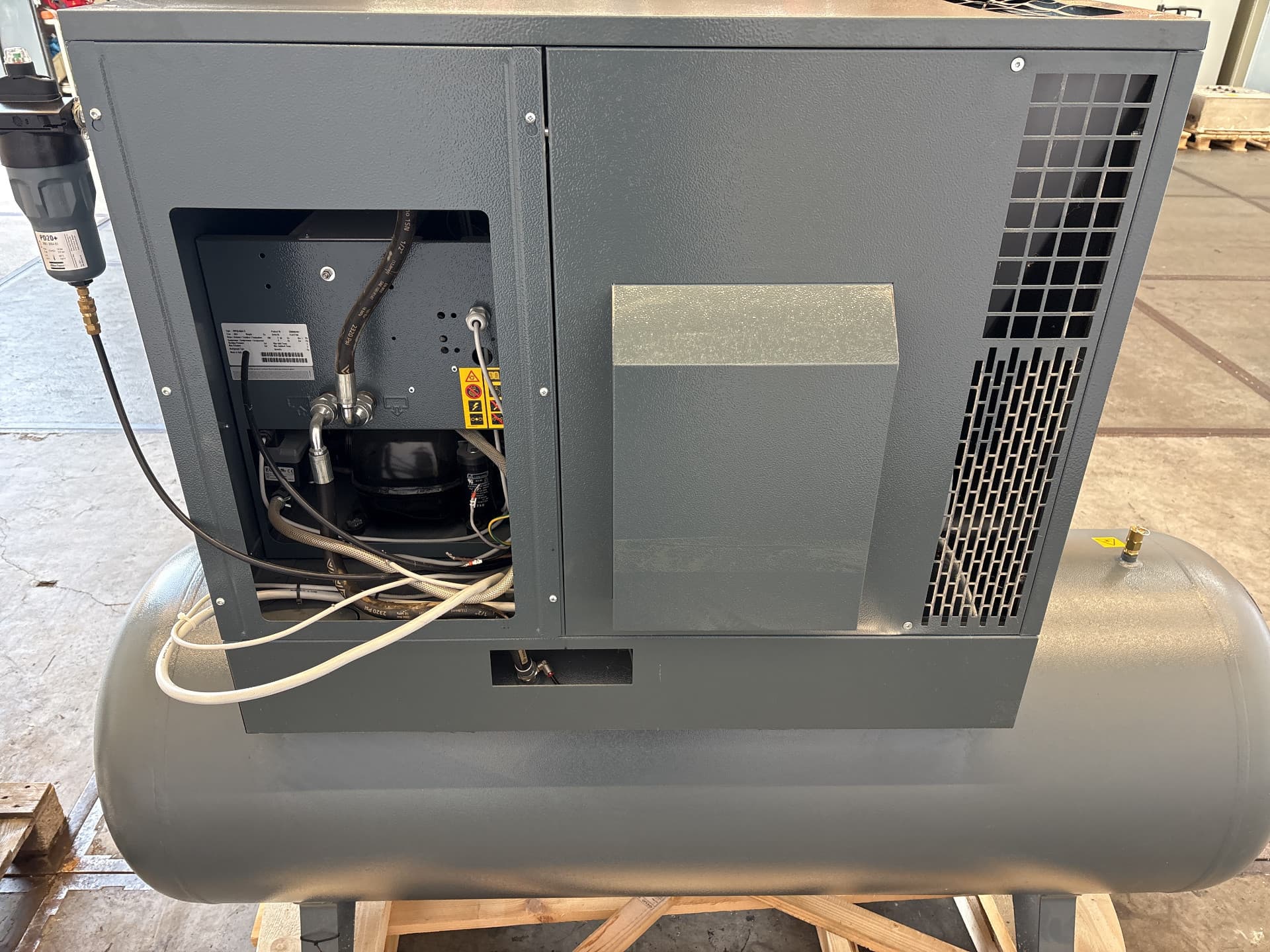 Atlas Copco G7 FF — Screw Compressor - Soprador - image 4