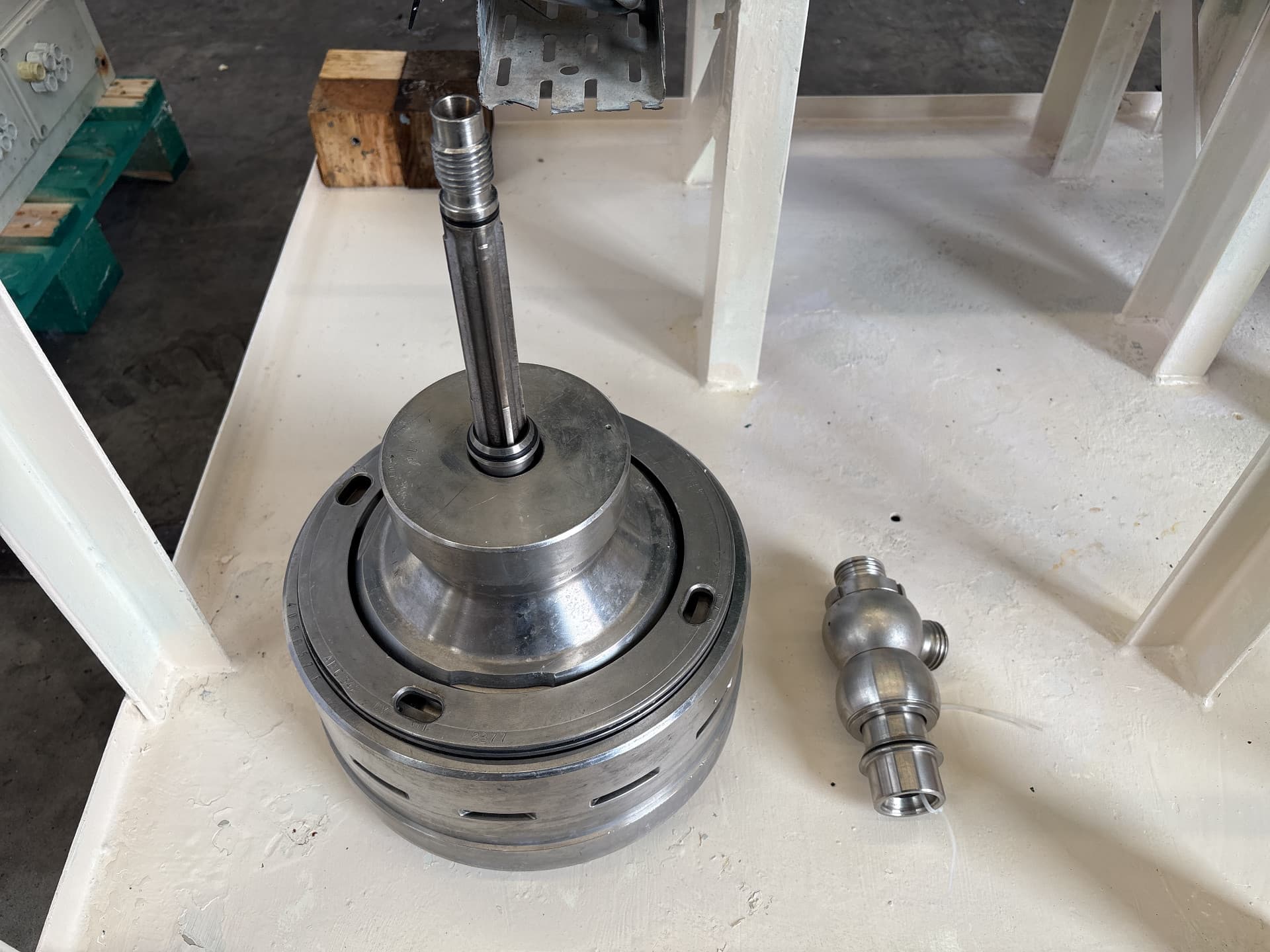 Alfa Laval BTPX-205 SGD-34-50 - Separator - image 6