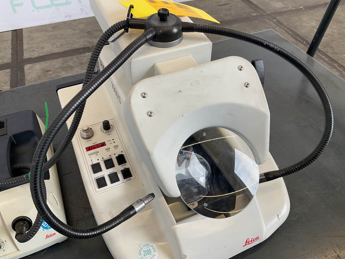 Leica VT 1000 S — Vibrating Blade Microtome - Varie - image 3