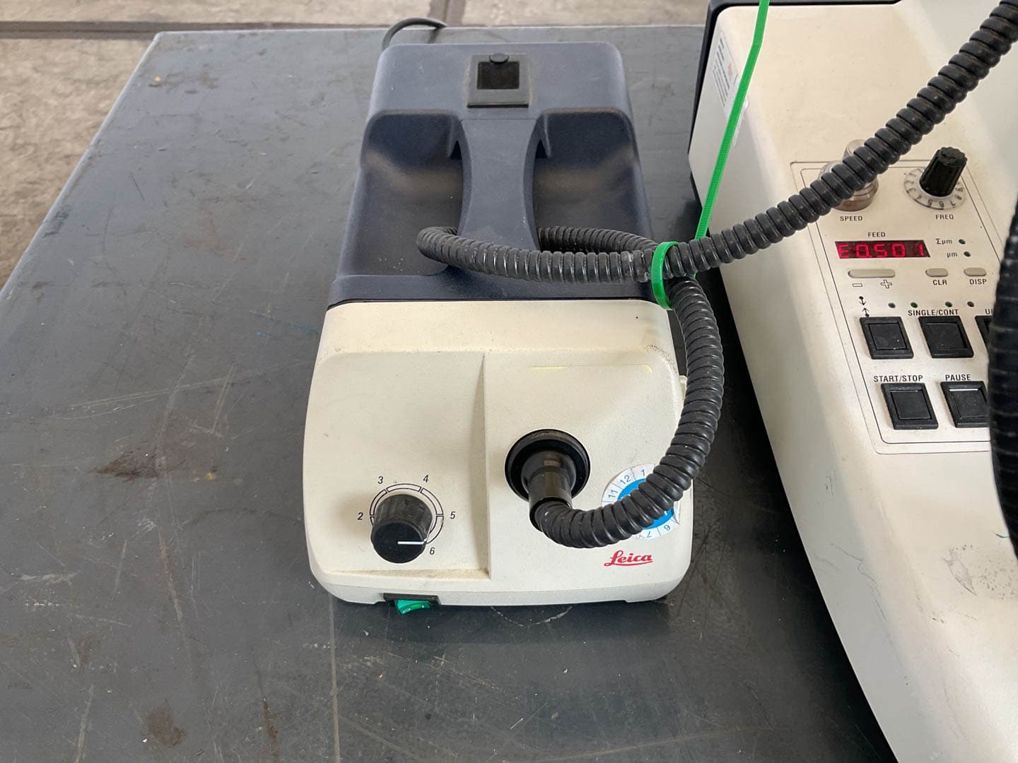 Leica VT 1000 S — Vibrating Blade Microtome - Varie - image 7