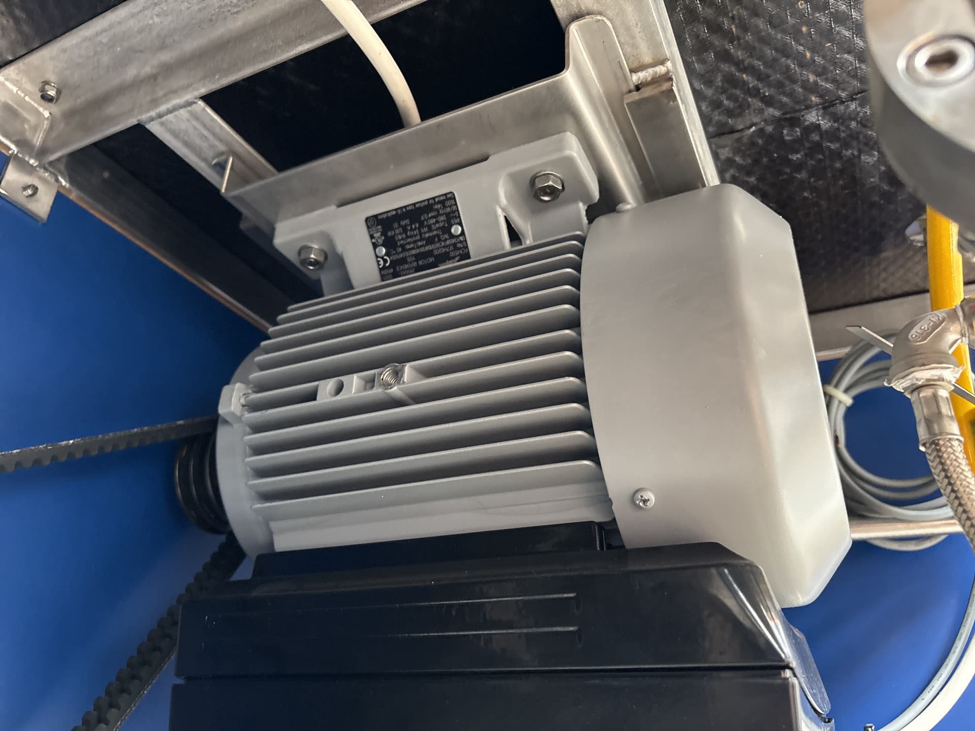 Alfa Laval LabStak M20 — Membrane Filter Unit - Filter - image 20
