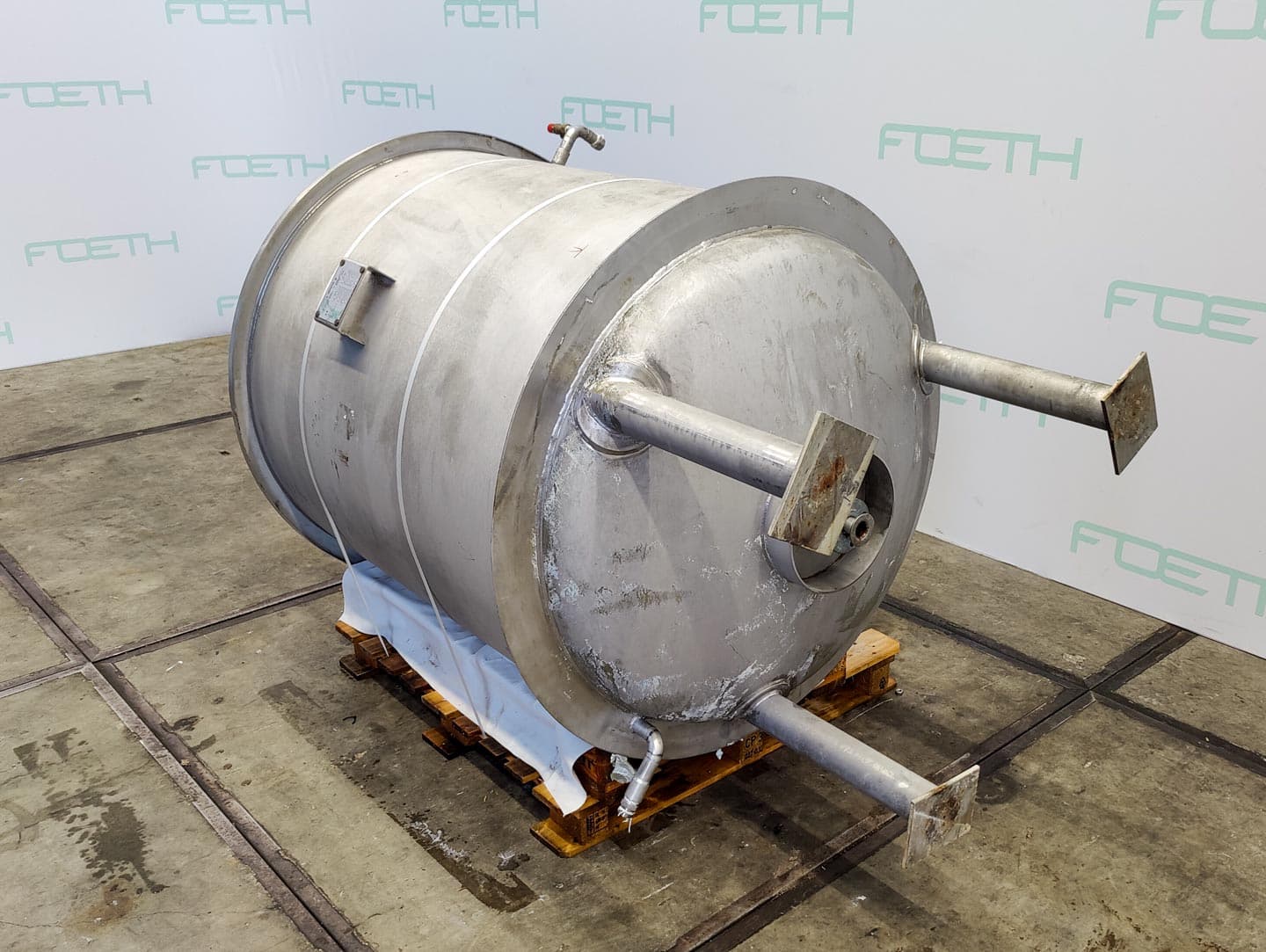 Detombay 1100Ltr. - Vertikální nádrž - image 4