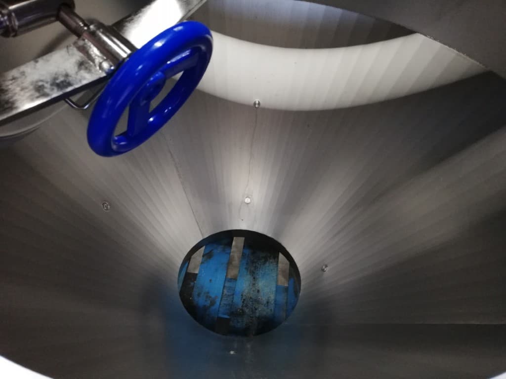 Powderhopper 1200 Ltr - Siloz - image 6