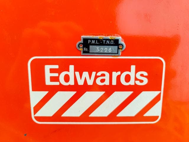Edwards E2M 80 with mechanical booster EH 500A (oil sealed) - Vacuumpomp - image 8