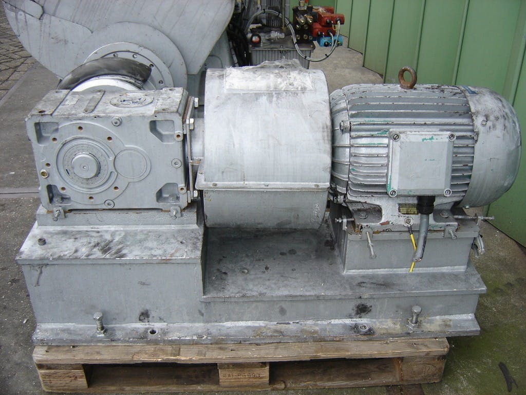 Guittard M-54 - Z-blade mixer - image 3