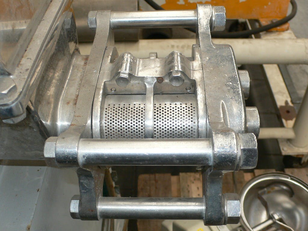 Elanco - Roll compactor - image 3