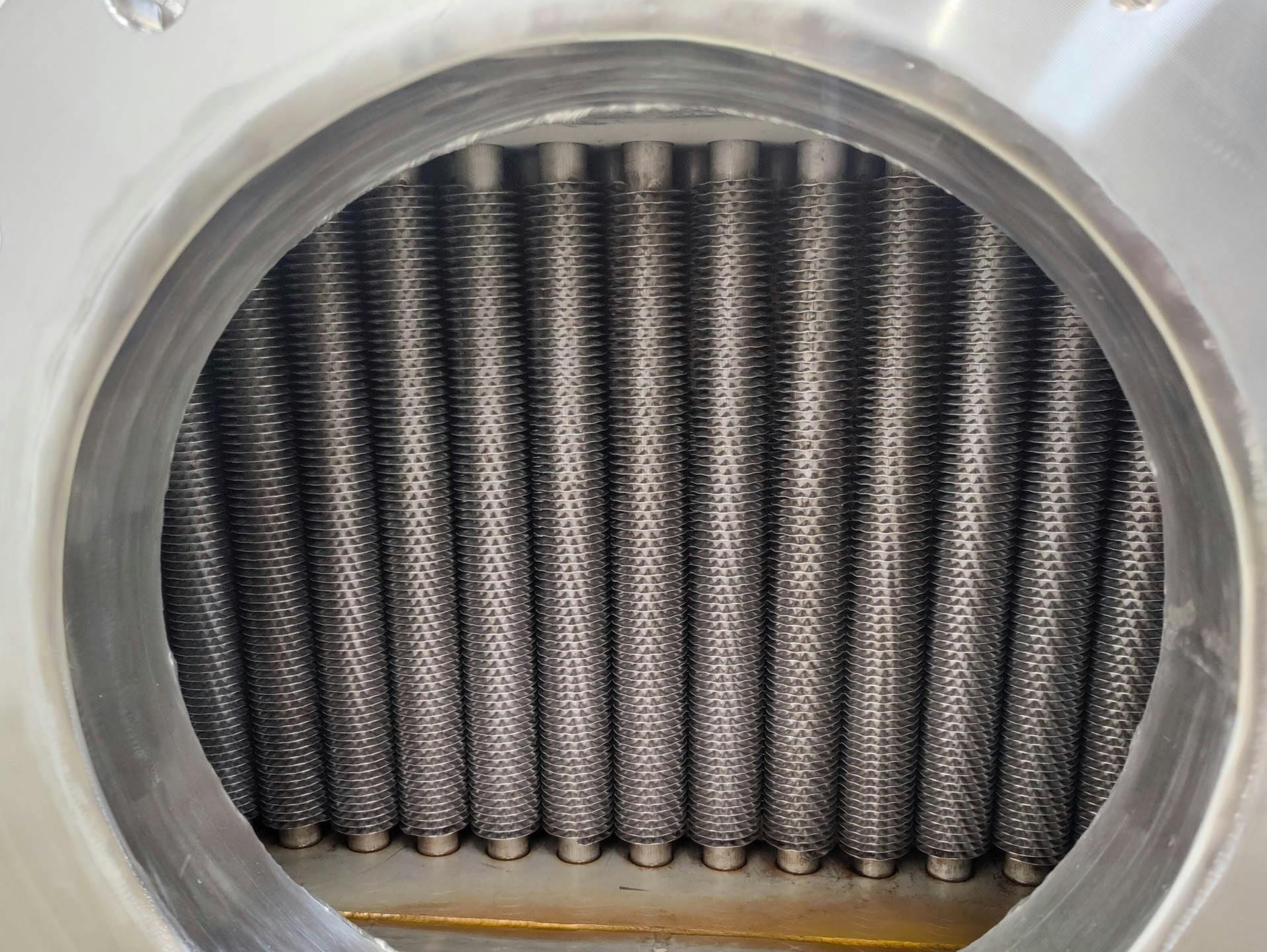 Enco finned tube heat exchanger - recuperator - Permutador de calor de casco e tubo - image 4