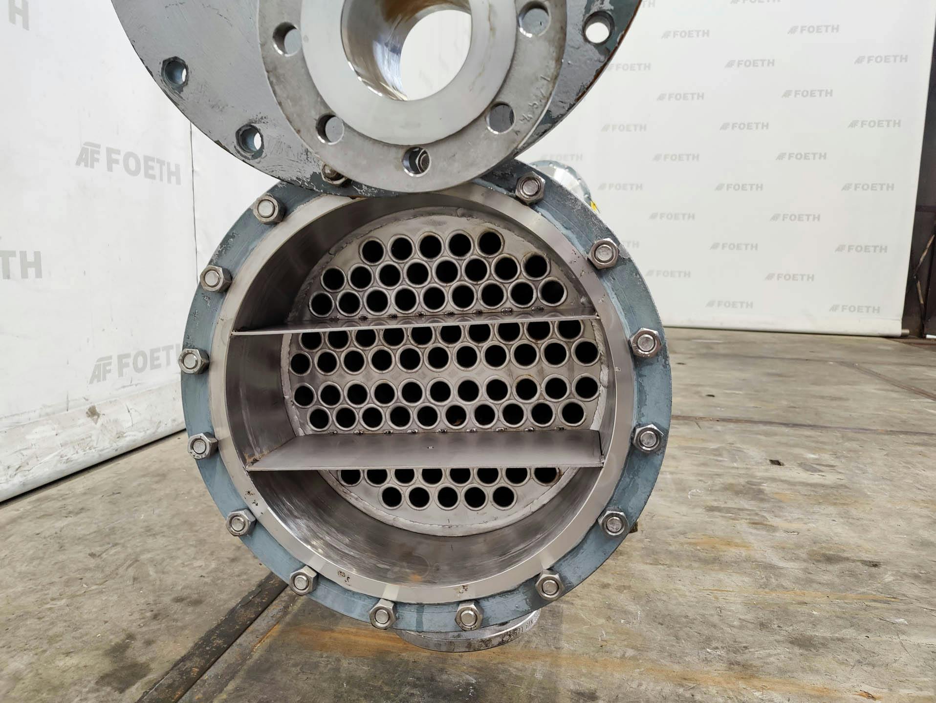 Kuehni condensor - Pláštový a trubkový výmeník tepla - image 5