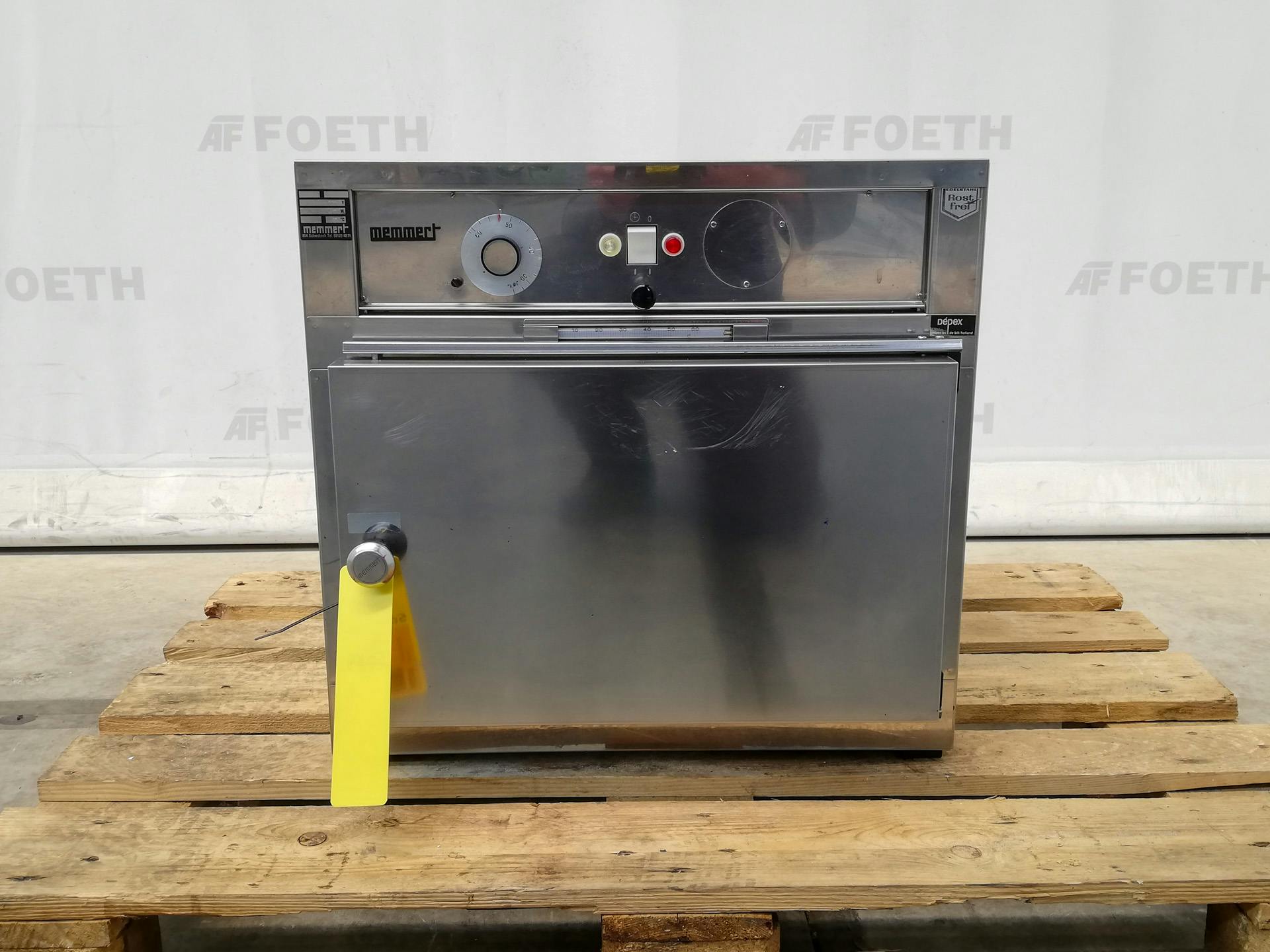 Memmert B-15 - Drying oven