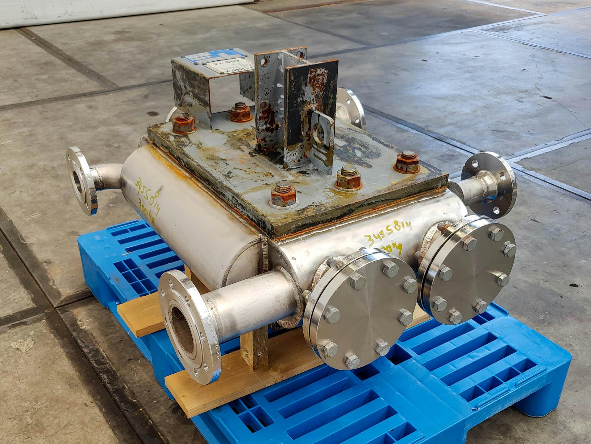 Unex Hybrid; fully welded plate heat exchanger - Plate heat exchanger - image 4