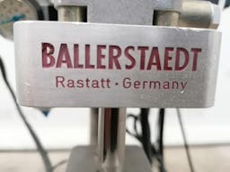 Thumbnail Ballerstaedt Rastatt  POLYMAT-VARIOSEAL PN - Kappenverschliessmaschine - image 8