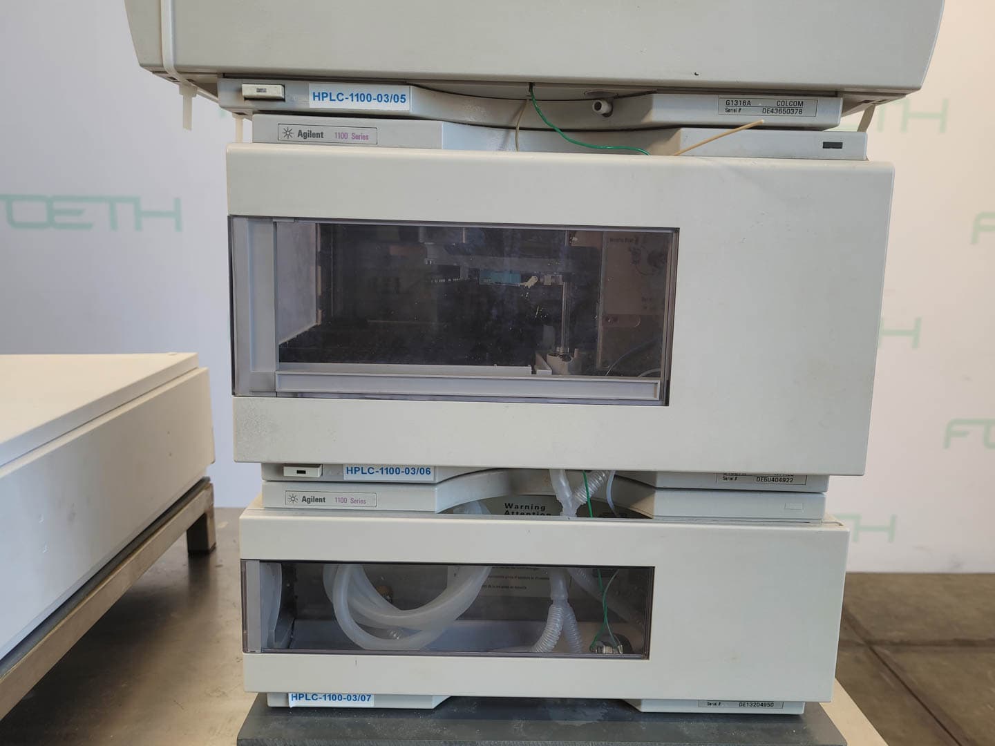 Agilent Technologies HPLC 1100 Serie - Изолятор - image 18