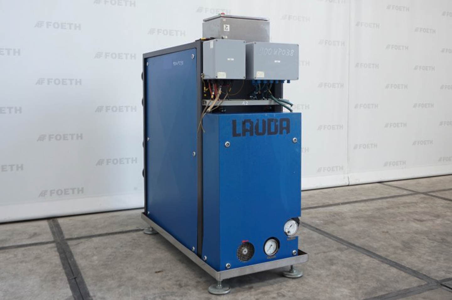 Lauda IT HW 350-EX - циркуляционный термостат - image 1