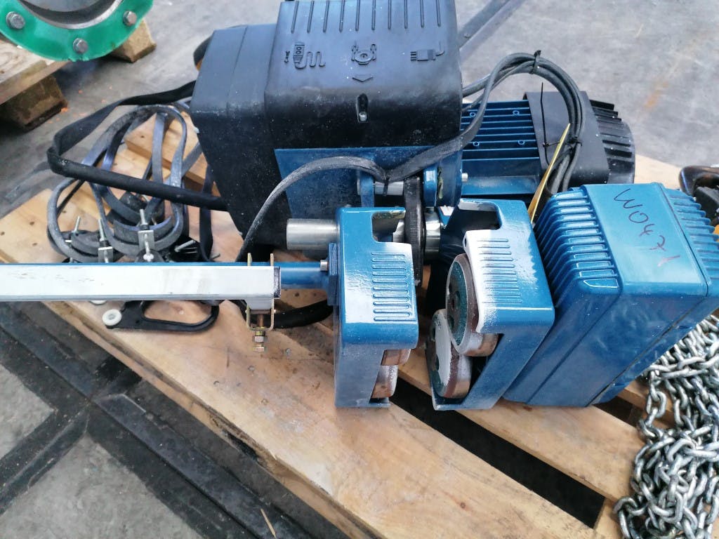 TMT SF625/1 with Pentas hopper - Metering screw - image 12